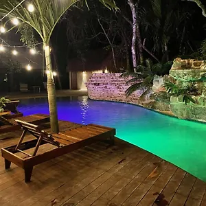  Apartahotel Xoot Ka Ana Luxury, Paraiso México